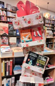 Deux livres achetés un livre offert 25 Livres en cadeaux